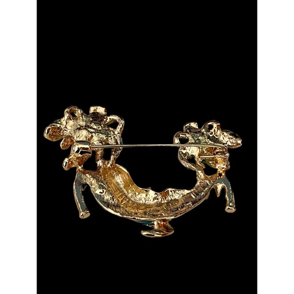 Charming Santa Claus Palm Tree Tropical Brooch - Perfect Holiday Accessory! - Picture 4 of 4